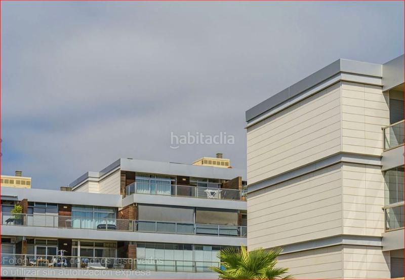 Foto b01b506b-07f7-4ede-a55c-8c0eb8154d15. Piso en calle del mármol 164 su vivienda en punta paloma en Manilva