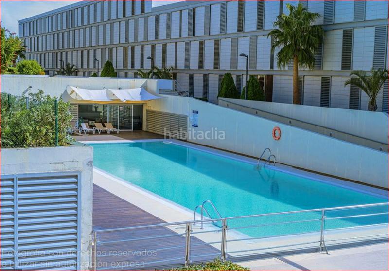 Foto ce5d043c-af95-496e-a89d-0da35f7158e3. Piso en calle del mármol 164 su vivienda en punta paloma en Manilva