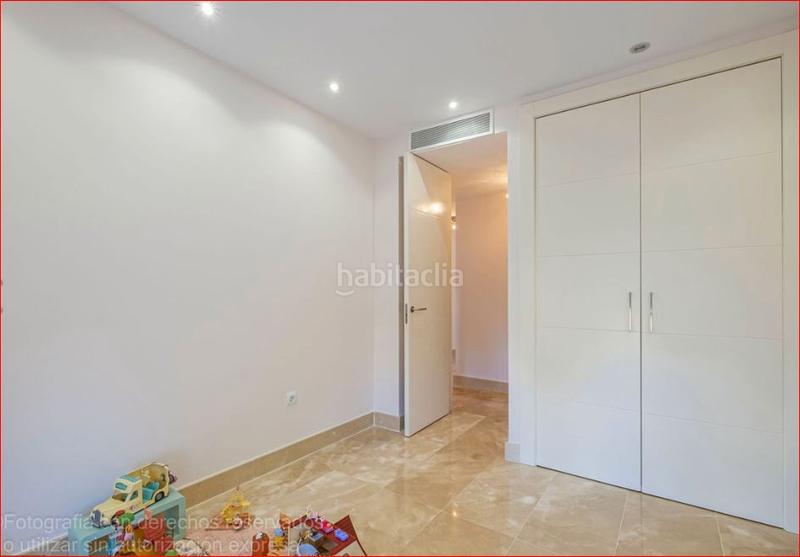 Foto f68a010c-1c7f-46bb-9dcc-288c4354dd09. Piso en calle del mármol 164 su vivienda en punta paloma en Manilva