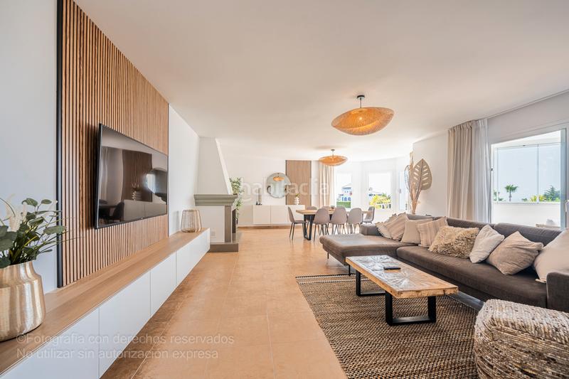 Foto 4168ac49-a76c-486c-ac71-ecadb762e4fe. Chalet en calle de la luz 10 chalet independiente en venta en calle de la luz espepona. en Estepona