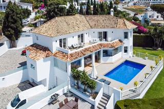 Xalet a Calle de la luz 10. Chalet independiente en venta en calle de la luz espepona.
