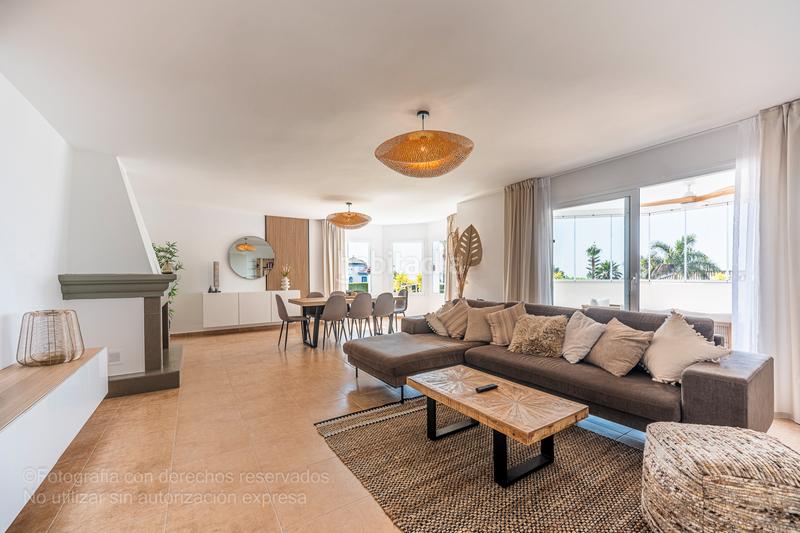 Foto bbbb61e4-6df5-4145-bf32-a17ad7695e36. Chalet en calle de la luz 10 chalet independiente en venta en calle de la luz espepona. en Estepona