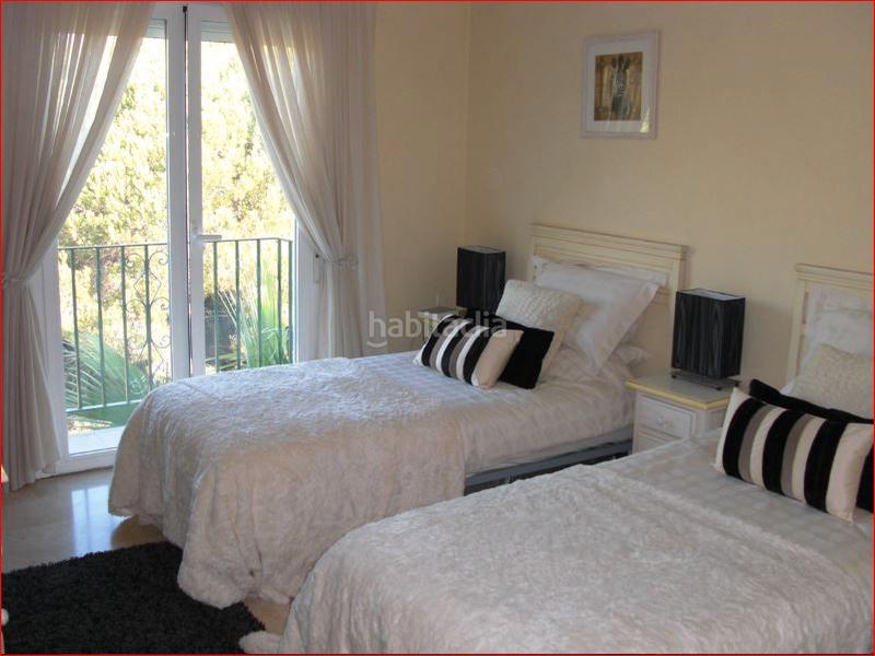 Foto 75af0699-3fca-467a-8a47-e0b23d090044. Attico in calle del escudo 16 in Atalaya - Isdabe Estepona