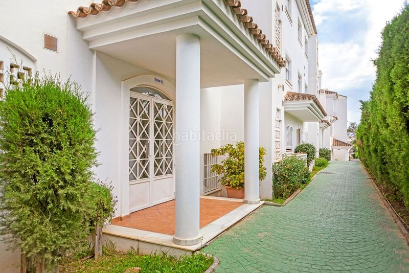 Foto 53642afa-2691-4ec2-9d23-c6bef96e2bf5. Pis a avenida de la alcudia 91 a bahía de Marbella Marbella