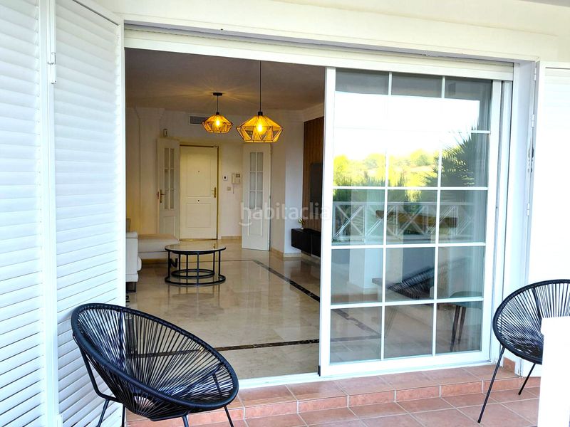 Foto 747526e0-e388-4837-8928-b2339b90d591. Pis a avenida de la alcudia 91 a bahía de Marbella Marbella