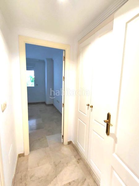 Foto c16b87c8-71c8-4180-8737-f5146e36c0d6. Pis a avenida de la alcudia 91 a bahía de Marbella Marbella