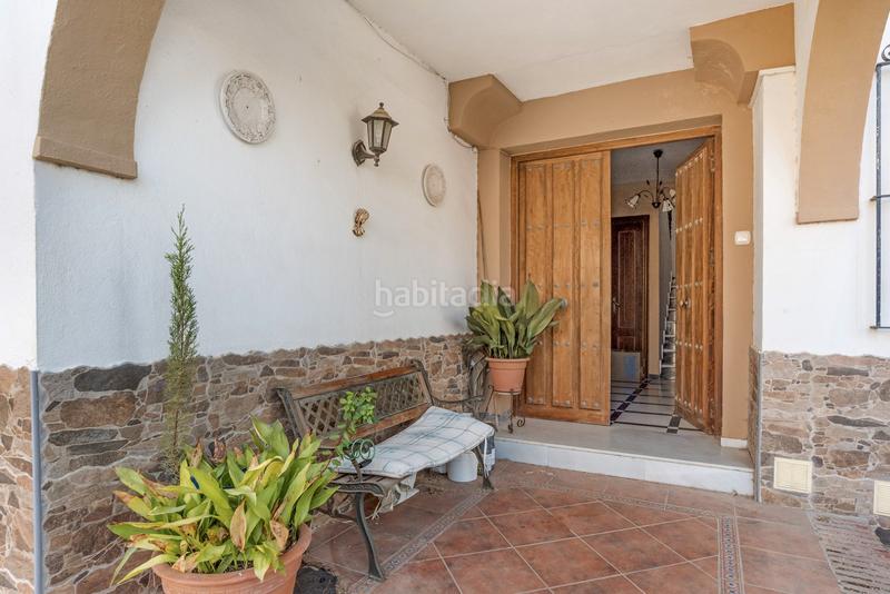 Foto dec6c754-5401-4fb5-afc6-32d7330d5310. Chalet en calle del aire 31 - chalet en venta en Guadalobón Estepona
