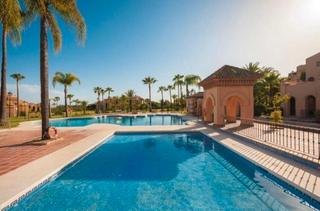 Apartament  Urbanizacion cartuja del golf 12. Vivienda en  la cartuja del golf.