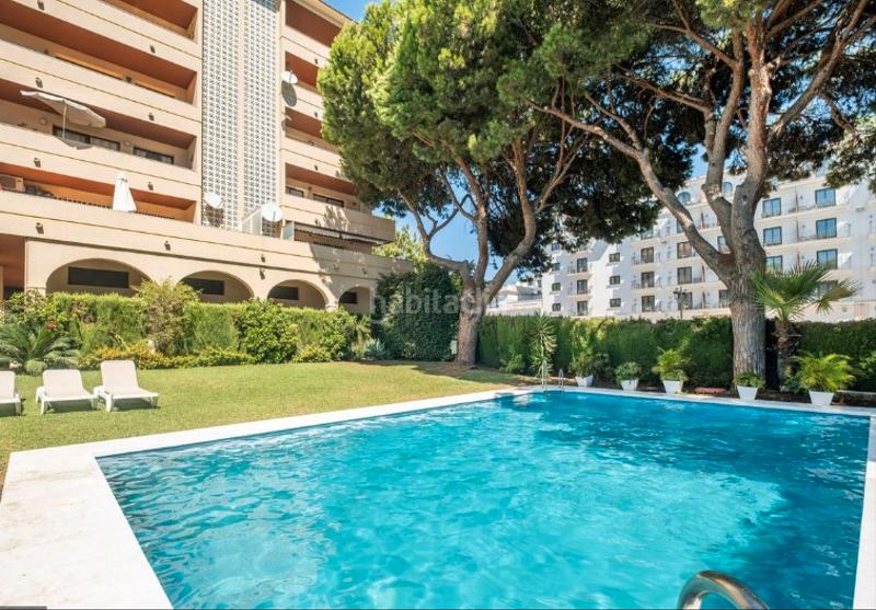Foto 367e02dd-53b4-49d7-8001-471a69c36519. Appartement in calle las acacìas 6 in Nueva Andalucía centro Marbella