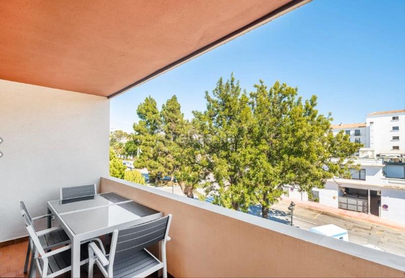 Foto 9dda9d4c-9419-40bc-8735-56dc3846b2bf. Appartement in calle las acacìas 6 in Nueva Andalucía centro Marbella