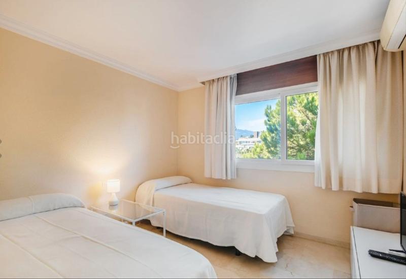 Foto d740a765-2e58-40b6-a3ac-dd40b666ca4e. Appartement in calle las acacìas 6 in Nueva Andalucía centro Marbella