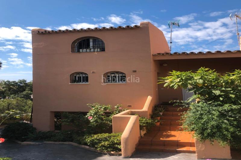 Foto 93a7b5ae-f57e-4fe6-b145-919447b6a197. Duplex dans avenida de los frutales 8p dans Seghers Estepona