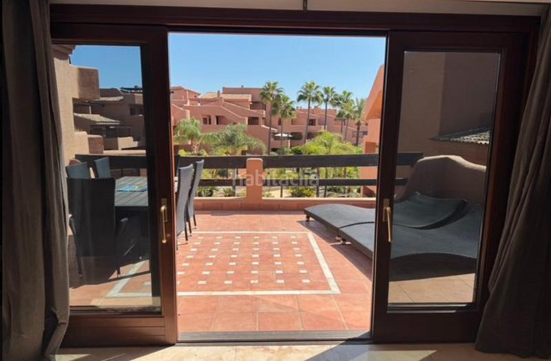 Foto 80826eae-fd06-4cf8-926d-c4f884c0edae. Apartamento en calle las dunas 7 vivienda frente al mar. en Estepona