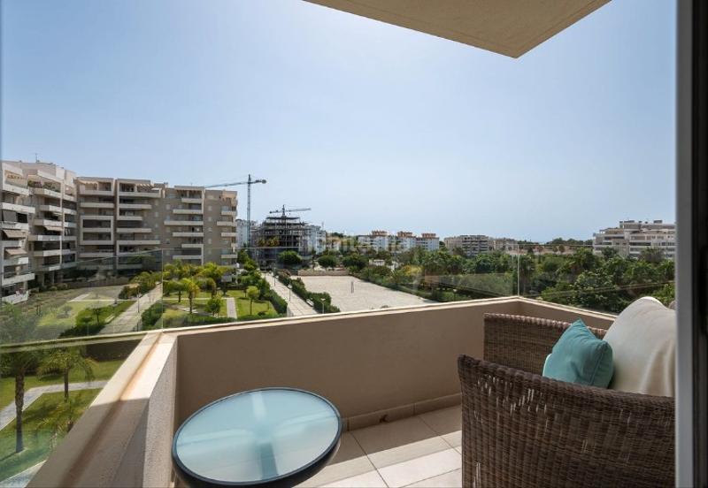 Foto 43418a2f-d3c4-43f0-ac99-f109e6a298c7. Apartament a calle pío baroja 8 a Rodeo Alto - Guadaiza - La Campana Marbella