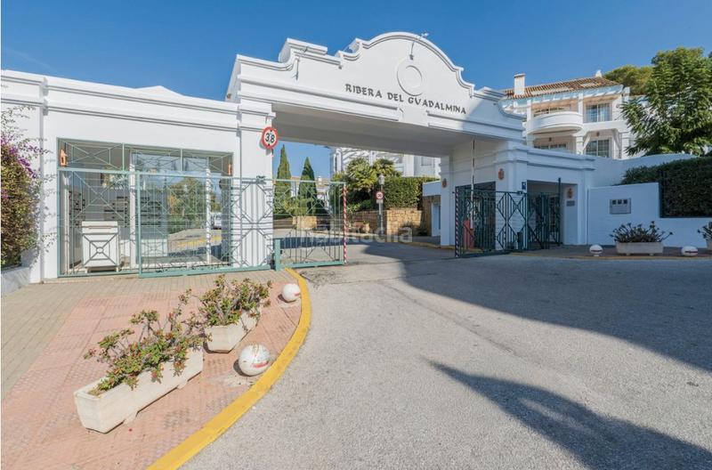 Foto 50431bed-9e5e-4b83-970b-467515944966. Casa bifamiliare in calle ad 44 in Guadalmina Alta Marbella