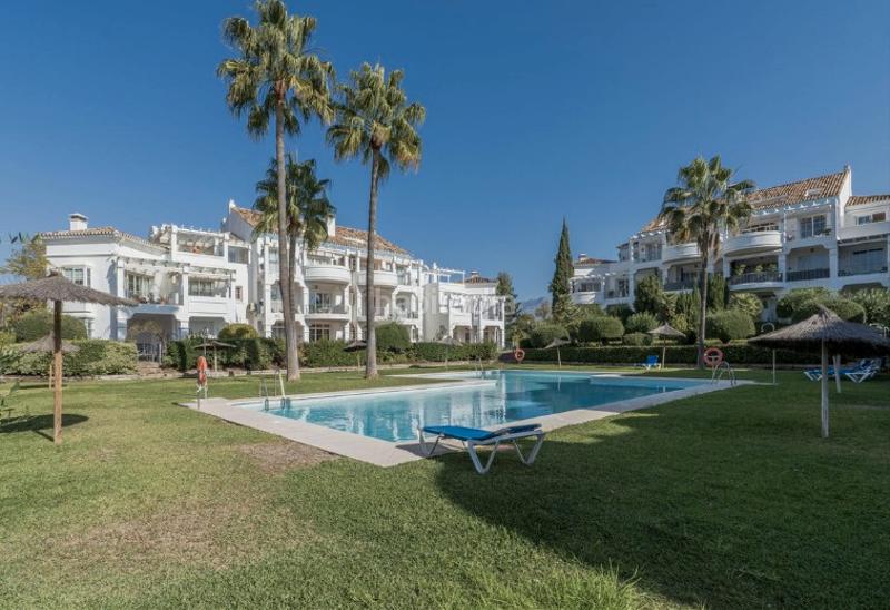 Foto 79d9917c-49ab-4312-a0e7-cc7e15b9108e. Casa bifamiliare in calle ad 44 in Guadalmina Alta Marbella