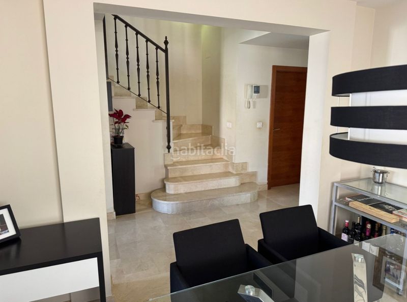 Foto 2698b1a9-2214-468b-9656-dd62b378c853. Maison jumelée dans c. isabel barreto 2 dans Valle Romano Golf Estepona
