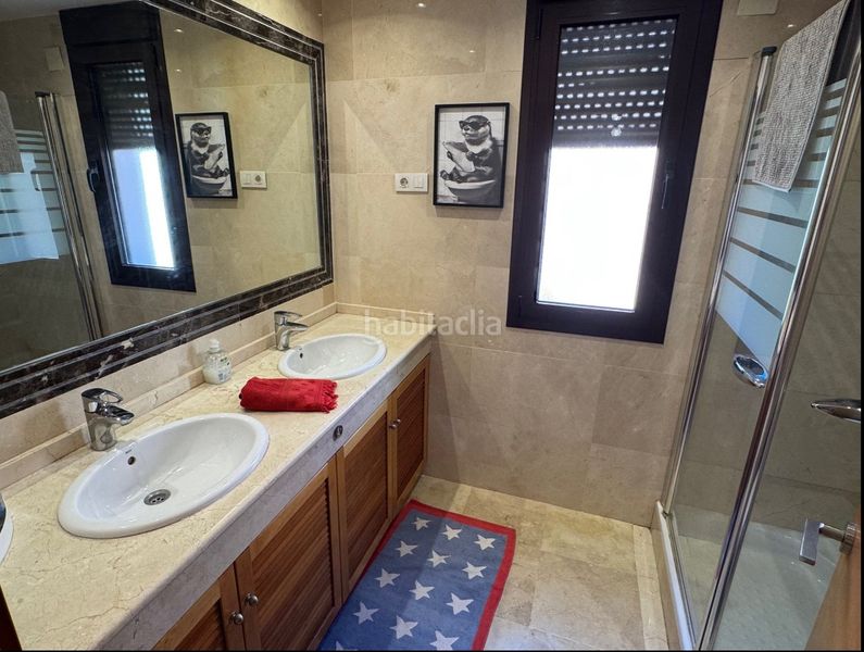 Foto 4d9f1433-6fc0-40bf-8dc7-2c71ff6e26b0. Maison jumelée dans c. isabel barreto 2 dans Valle Romano Golf Estepona