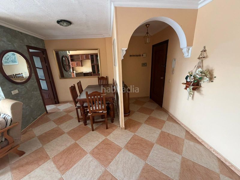 Foto 809293e0-53ab-4e1c-ab97-194dabfe3e7d. Pis a avenida trapiche 12 a Zona Miraflores Marbella