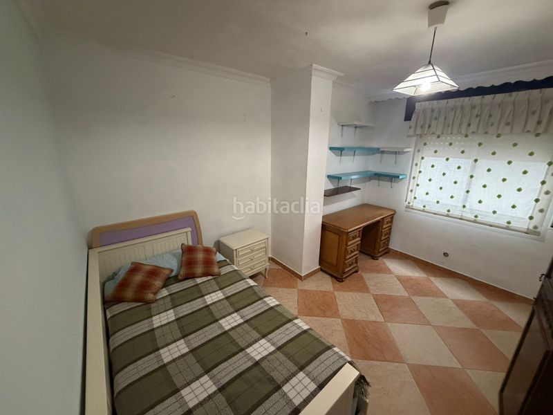 Foto bca151df-7e73-40f5-8f6a-1fffeab2a5cc. Pis a avenida trapiche 12 a Zona Miraflores Marbella