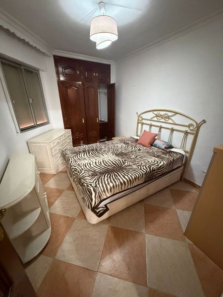 Foto f549f7cd-7906-4e5c-8c55-3f98c1598198. Pis a avenida trapiche 12 a Zona Miraflores Marbella