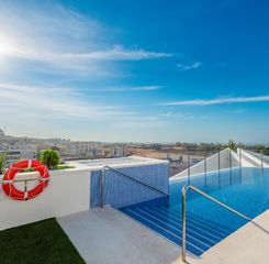 Pis en Calle 02c nva andaluc 6b. Vivienda en nueva andalucia  con jardines y piscina.