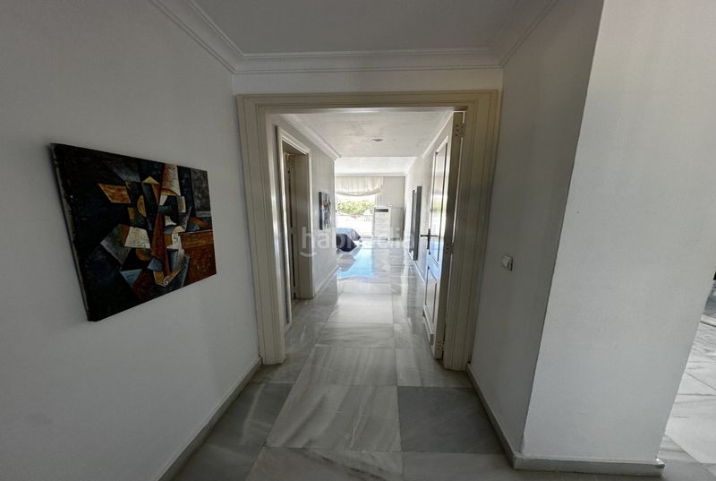 Foto 8cc5fb8d-6ed1-48f4-b65f-6e74905152ba. Apartament a calle aries 31p a Los Naranjos Marbella