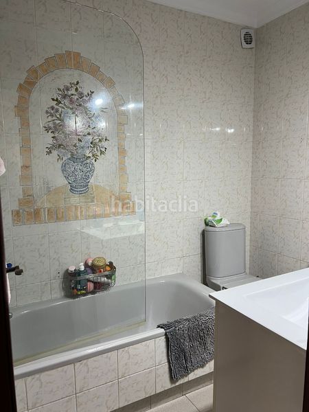Foto d2c94461-ca2c-4e4b-9d87-814834fb54a1. Apartament a avenida mercado 12 a Zona Miraflores Marbella