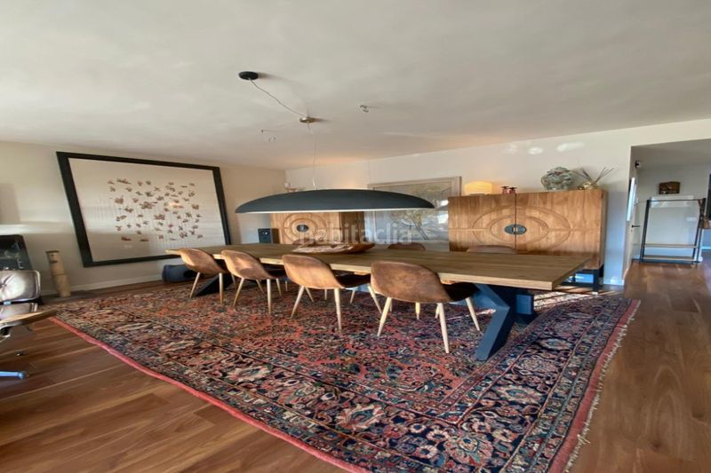 Foto b143c5cc-39e3-440d-9e64-c77251ead1e4. Dúplex amb calefacció aparcament piscina a Nueva Atalaya Estepona