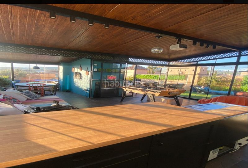 Foto dd6579e5-77fe-4496-bbf5-326c724f14ec. Dúplex amb calefacció aparcament piscina a Nueva Atalaya Estepona