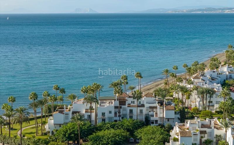 Foto ccc13efd-60f7-407e-94b6-9f381fa14c4e. Planta baixa a n/a a Zona de Punta Plata Estepona