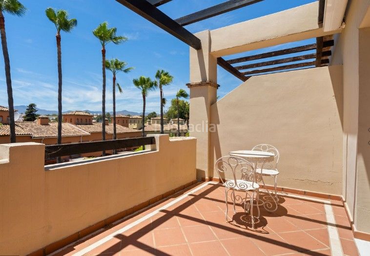 Foto 1f5b21d1-3cb7-479b-87db-cda6740233c0. Casa adossada a calle 4b 24 a Guadalmina Baja Marbella