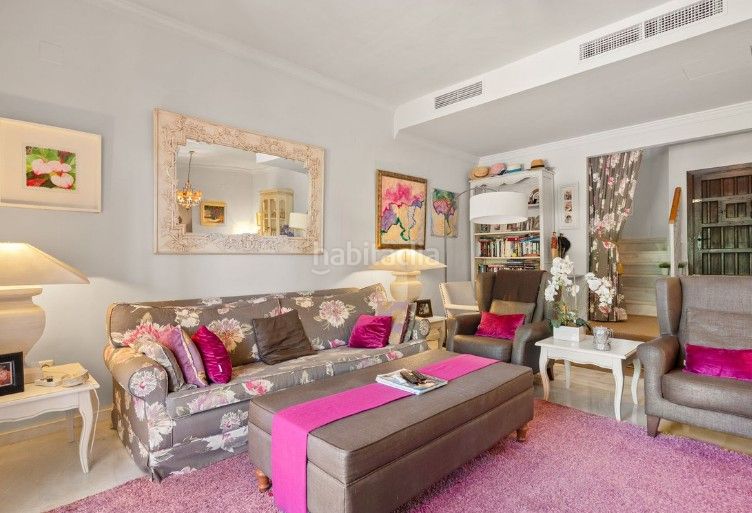 Foto cc8a6bb0-e738-45d5-9ce7-b28c909da203. Casa adossada a calle 4b 24 a Guadalmina Baja Marbella