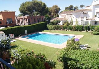 Apartament  Calle de sabinillas 26. Piso en venta en calle de sabinillas en el paraiso