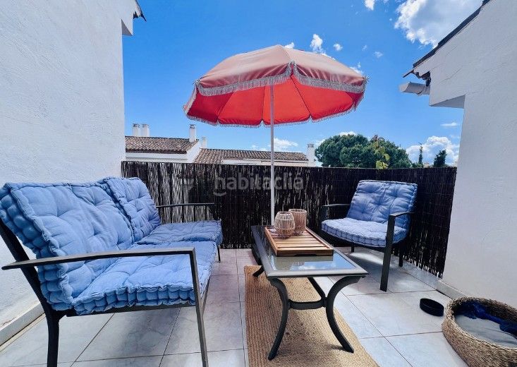 Foto 3d31c645-384a-42ae-8140-e8255504e761. Casa adossada a calle calendula 18 a Paraiso - Barronal Estepona