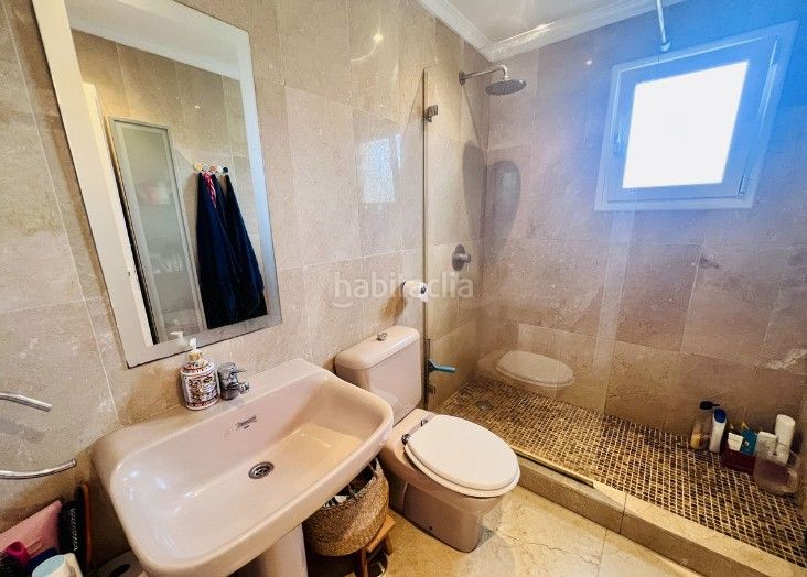 Foto 7f02e422-1ac0-4964-a029-38e2ac9f4138. Casa adossada a calle calendula 18 a Paraiso - Barronal Estepona