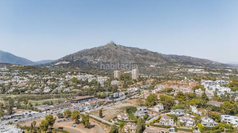 Foto ad6bb940-b429-4a01-966d-ad5518bda76c. Pis a calle las ventas 2 a Nueva Andalucía centro Marbella