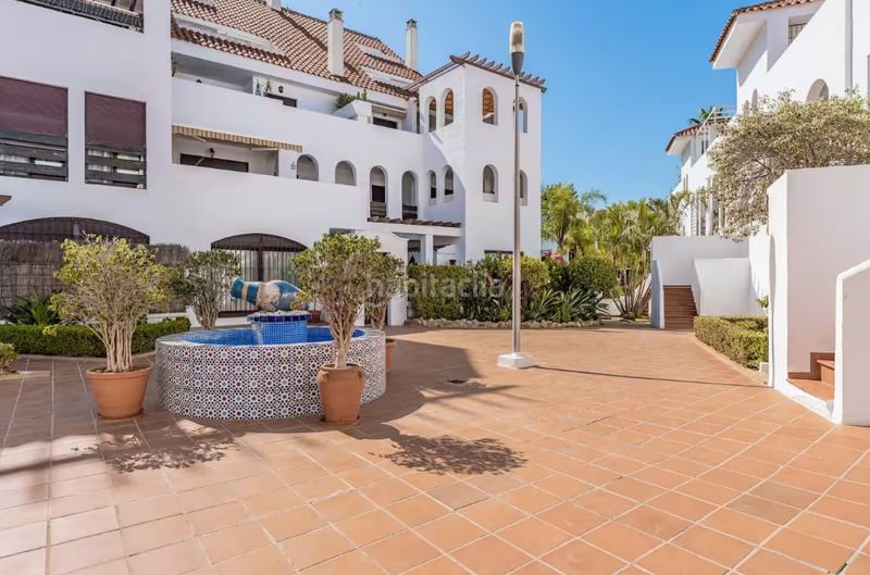 Foto d73e3c73-f980-45ab-9540-ac8a43db9162. Pis a calle las ventas 2 a Nueva Andalucía centro Marbella