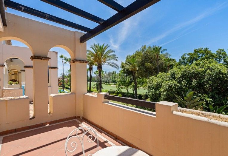 Foto 94fe4a20-4a32-425c-aa07-13809689afc4. Casa adossada a calle 4b 24 a Guadalmina Baja Marbella