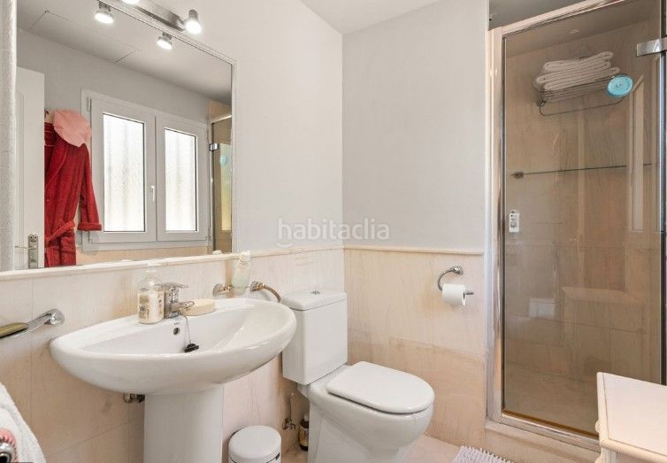 Foto b17a32d7-52c5-4eff-85a1-971500ae92ad. Casa adossada a calle 4b 24 a Guadalmina Baja Marbella