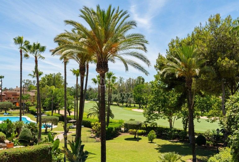 Foto c9878f29-377f-4c3f-9861-ca048458ffbe. Casa adossada a calle 4b 24 a Guadalmina Baja Marbella