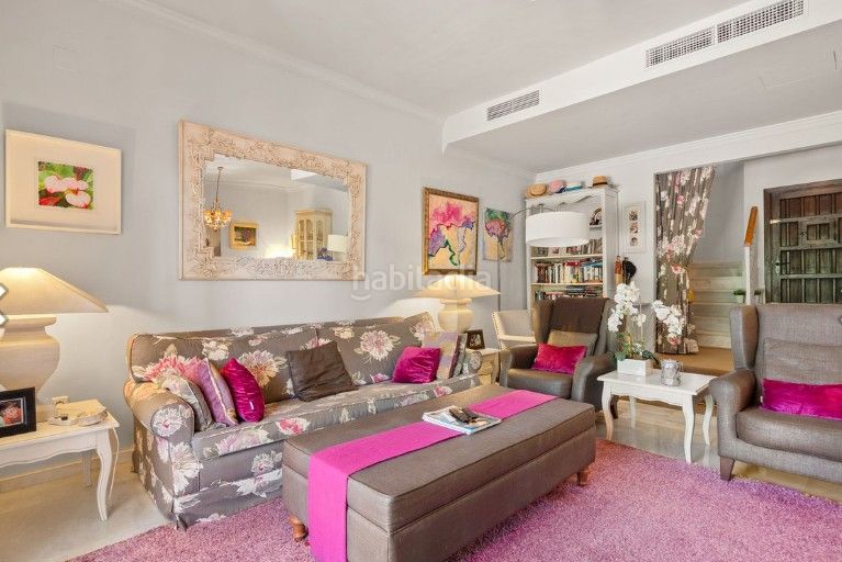 Foto f3ca3eb1-dfbb-4a7e-ae31-e4287ad1995d. Casa adossada a calle 4b 24 a Guadalmina Baja Marbella
