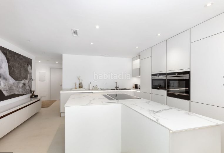 Foto 608b97a5-0d2b-472d-a035-c3055c81a5f5. Apartament a calle las ventas 1 a Nueva Andalucía centro Marbella