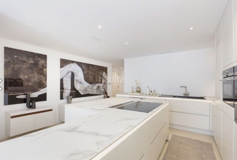 Foto c1213663-59aa-4c41-af1e-01668f536990. Apartament a calle las ventas 1 a Nueva Andalucía centro Marbella
