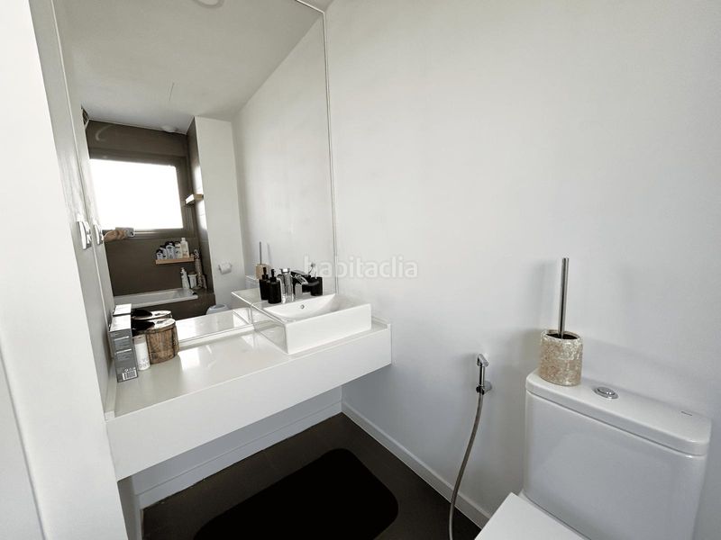 Foto 14f3ee00-d4ac-4957-93d5-73d3459290c1. Casa adossada amb calefacció aparcament piscina a Estepona