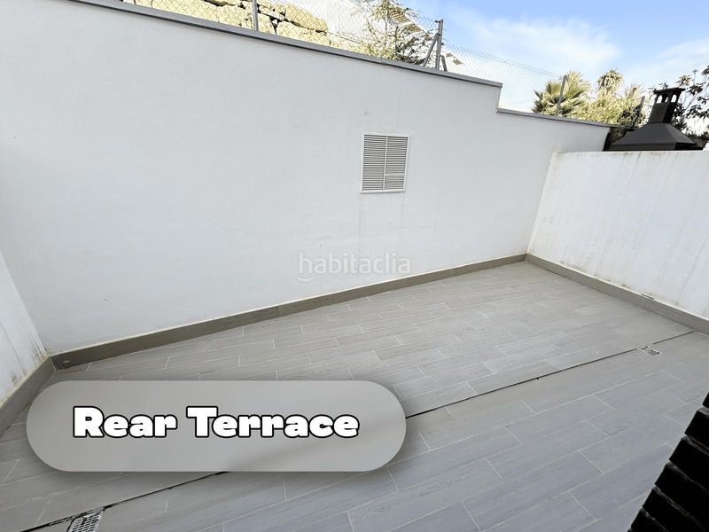 Foto 52f01ff5-f3cf-410d-955f-3787f6c5b947. Casa adossada amb calefacció aparcament piscina a Estepona