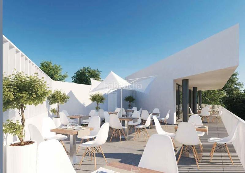 Foto cdae0bbf-c2f9-4e0a-a7d4-e6072ef37890. Dúplex en calle islas bermudas 106 ¡descubre el dúplex de tus sueños en Estepona