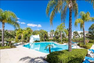 Apartament a Plaza de a.galiano 3. Piso en venta urb. alcazaba hills