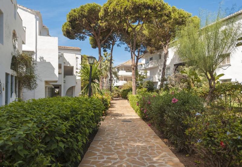 Foto 11978f0f-1ba1-4f16-bb85-497c80eddca2. Piccolo appartamento in avenida de la peseta 21 in Estepona