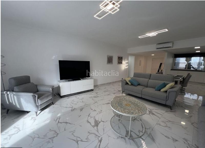 Foto 22ae12f0-46e1-4427-901f-2b1113c7e278. Piccolo appartamento in avenida de la peseta 21 in Estepona